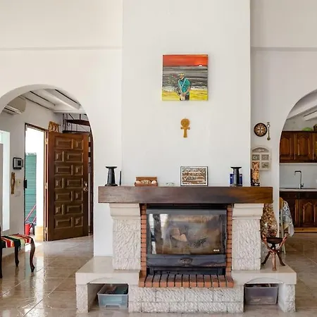 Aroeiramir With Private Pool And Aroeira (Setubal)