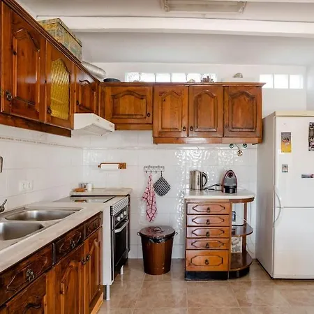 Aroeiramir With Private Pool And Villa Aroeira (Setubal)